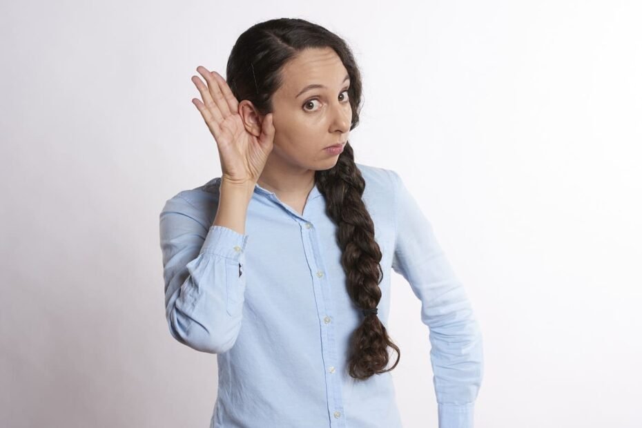 Quais são os principais sintomas do problema de audição